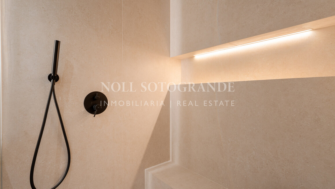 Apartment for sale in Terrazas de la Quinta, Benahavis