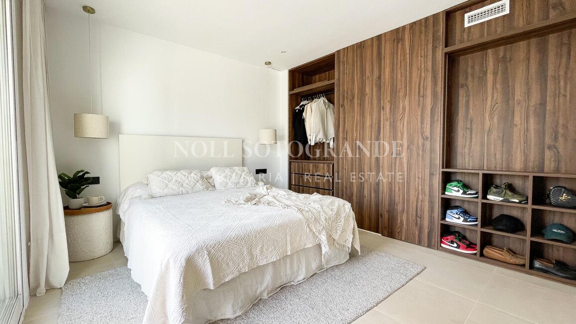 Recently renovated golf penthouse with great views in La Quinta, Benahavis