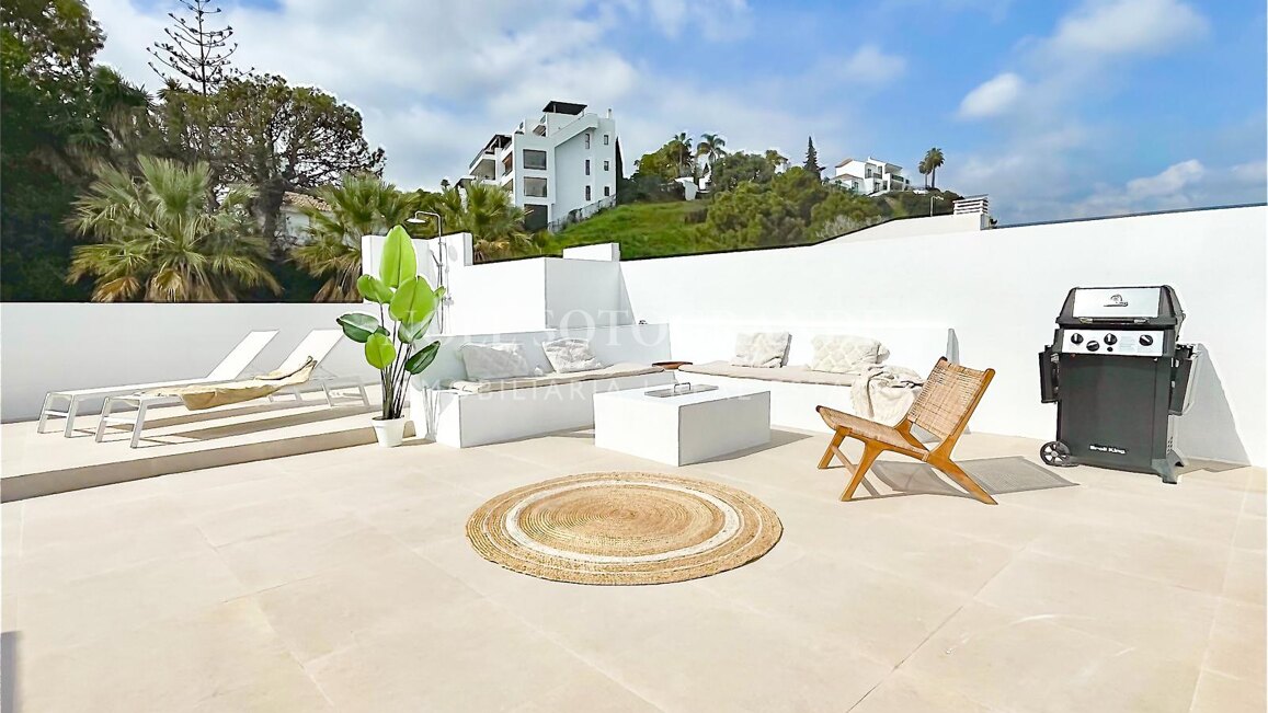 Recently renovated golf penthouse with great views in La Quinta, Benahavis