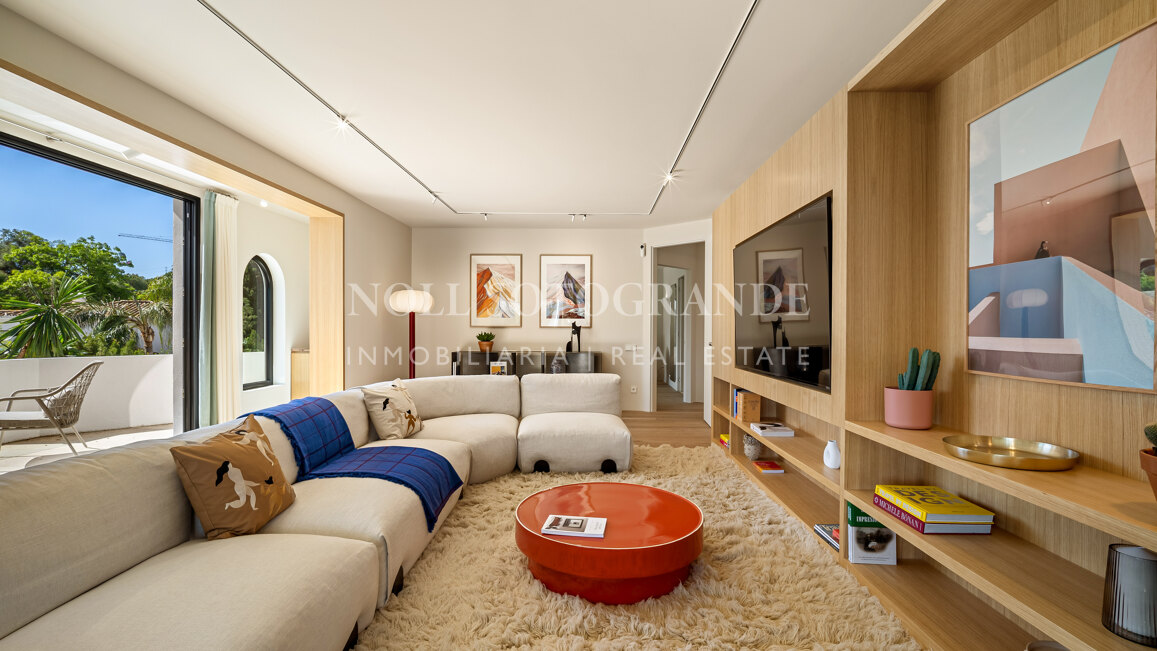 Immaculate and very private 4-bedroom villa in Las Brisas, in Nueva Andalucía´s Golf Valley