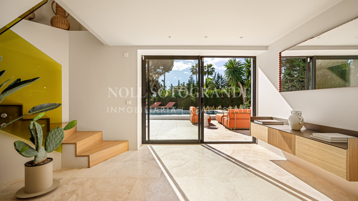 Immaculate and very private 4-bedroom villa in Las Brisas, in Nueva Andalucía´s Golf Valley