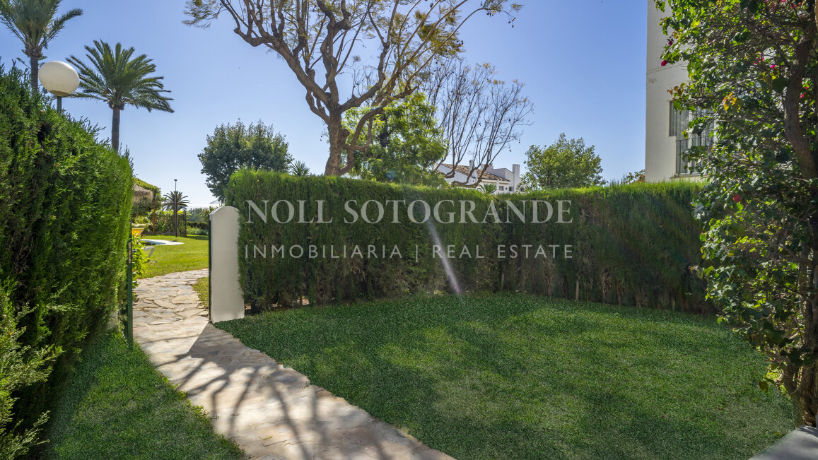Erdgeschosswohnung zum Verkauf in Cerro Blanco, Nueva Andalucia