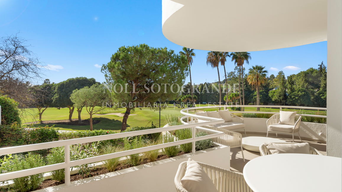 Wohnung zum Verkauf in Alcores del Golf, Nueva Andalucia