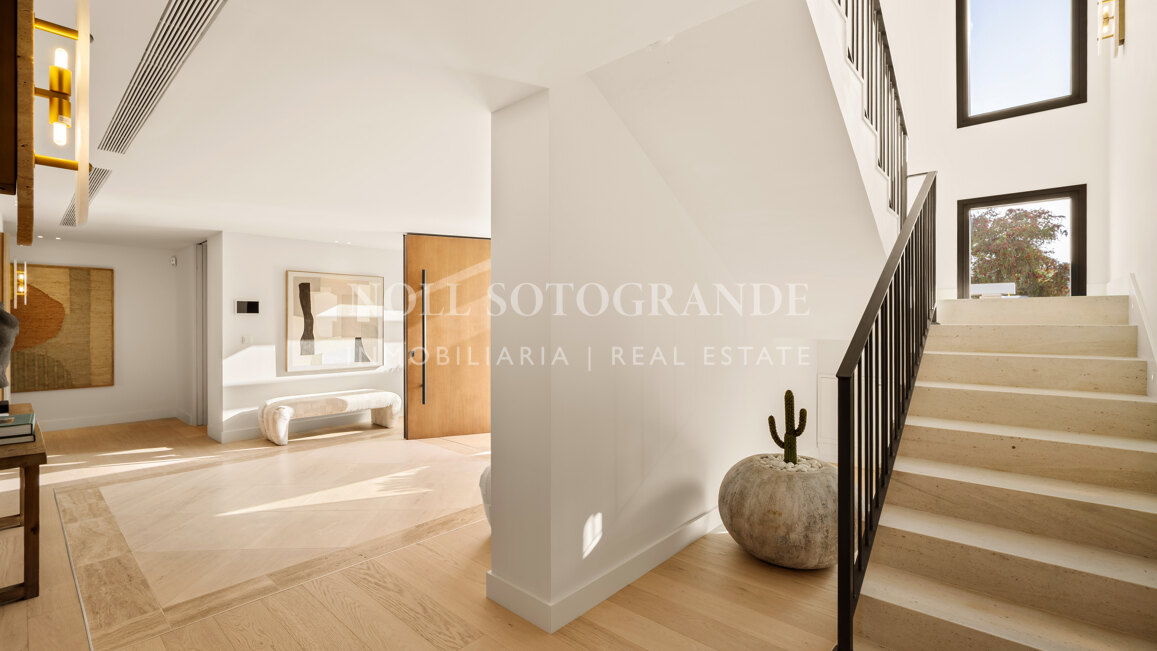 Villa zum Verkauf in Las Brisas, Nueva Andalucia