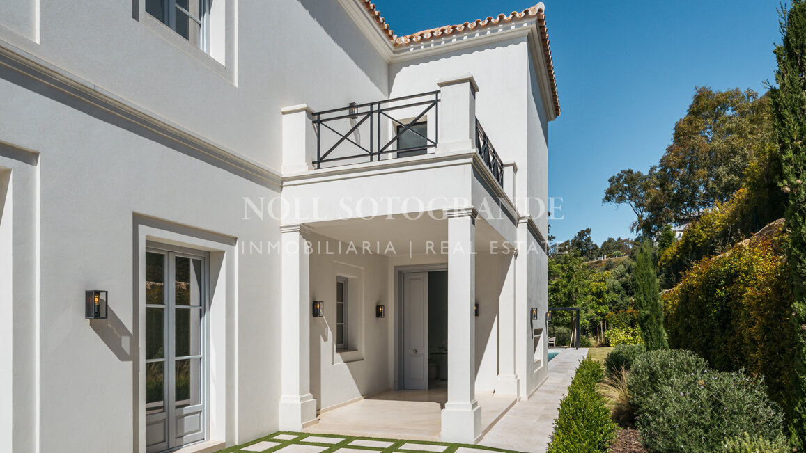 Villa zum Verkauf in La Cerquilla, Nueva Andalucia