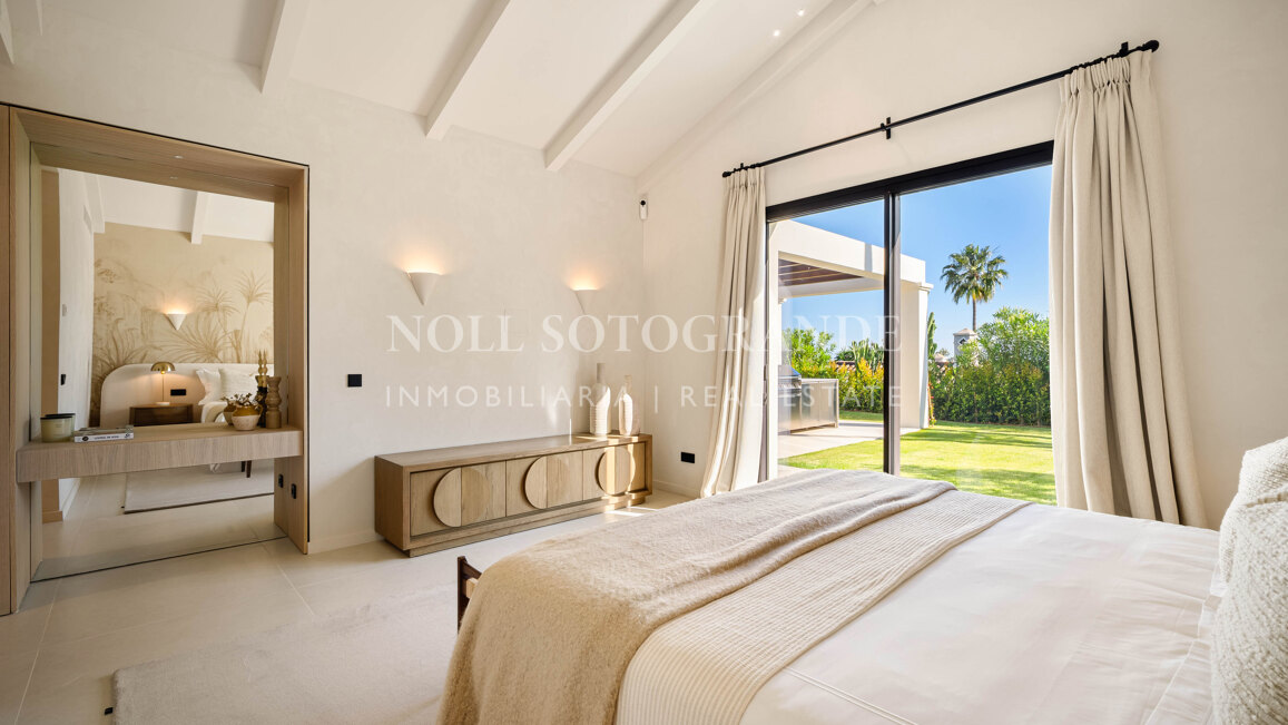 Villa zum Verkauf in Haza del Conde, Nueva Andalucia