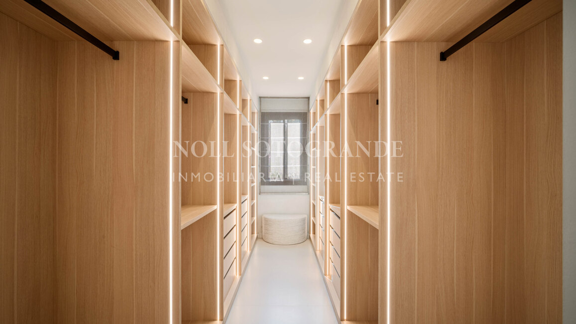 Villa zum Verkauf in Haza del Conde, Nueva Andalucia