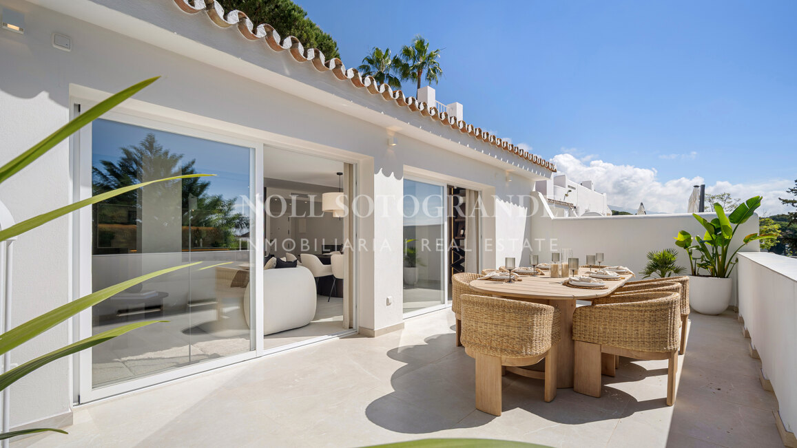 Reihenhaus zum Verkauf in Azahara II, Nueva Andalucia