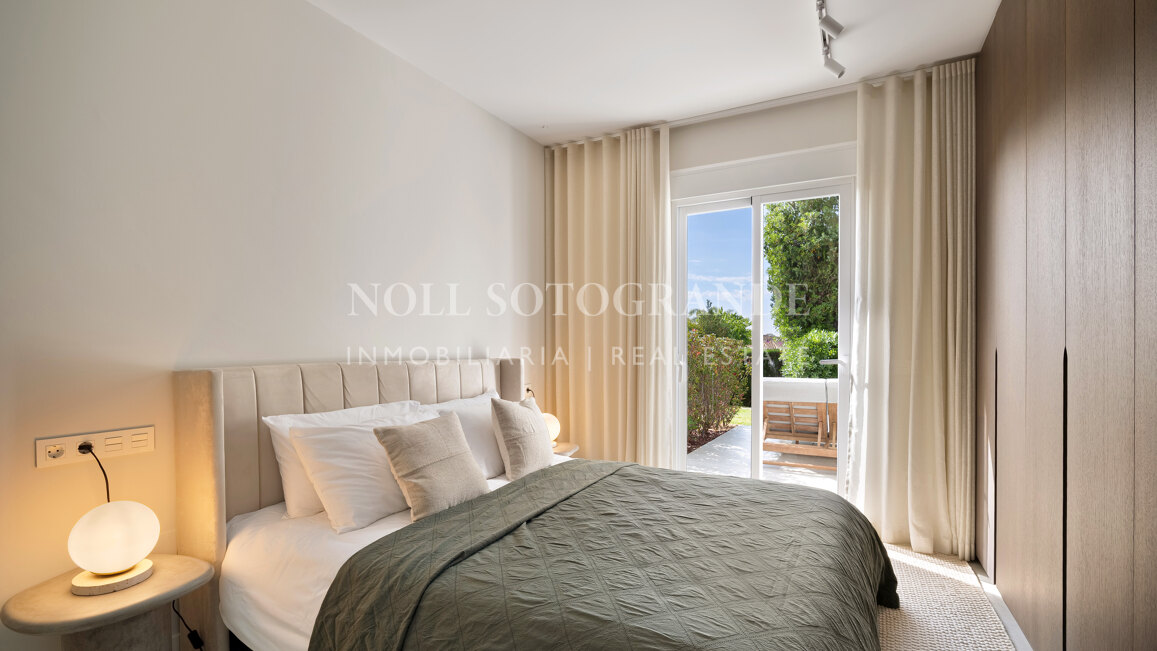 Reihenhaus zum Verkauf in Azahara II, Nueva Andalucia