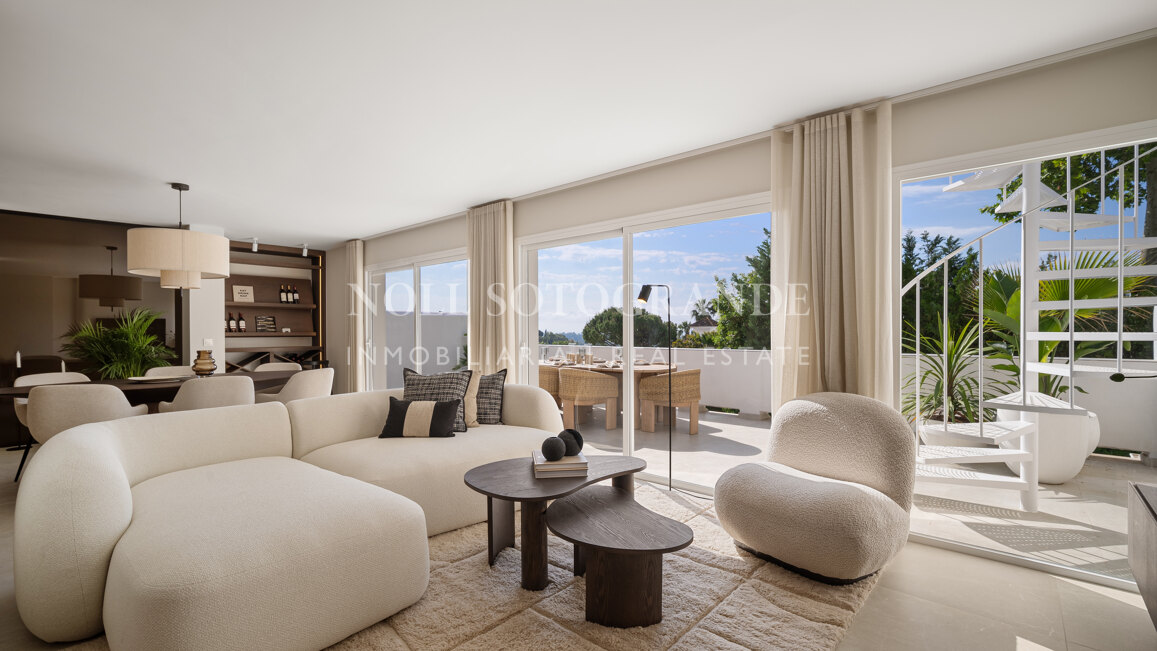 Reihenhaus zum Verkauf in Azahara II, Nueva Andalucia