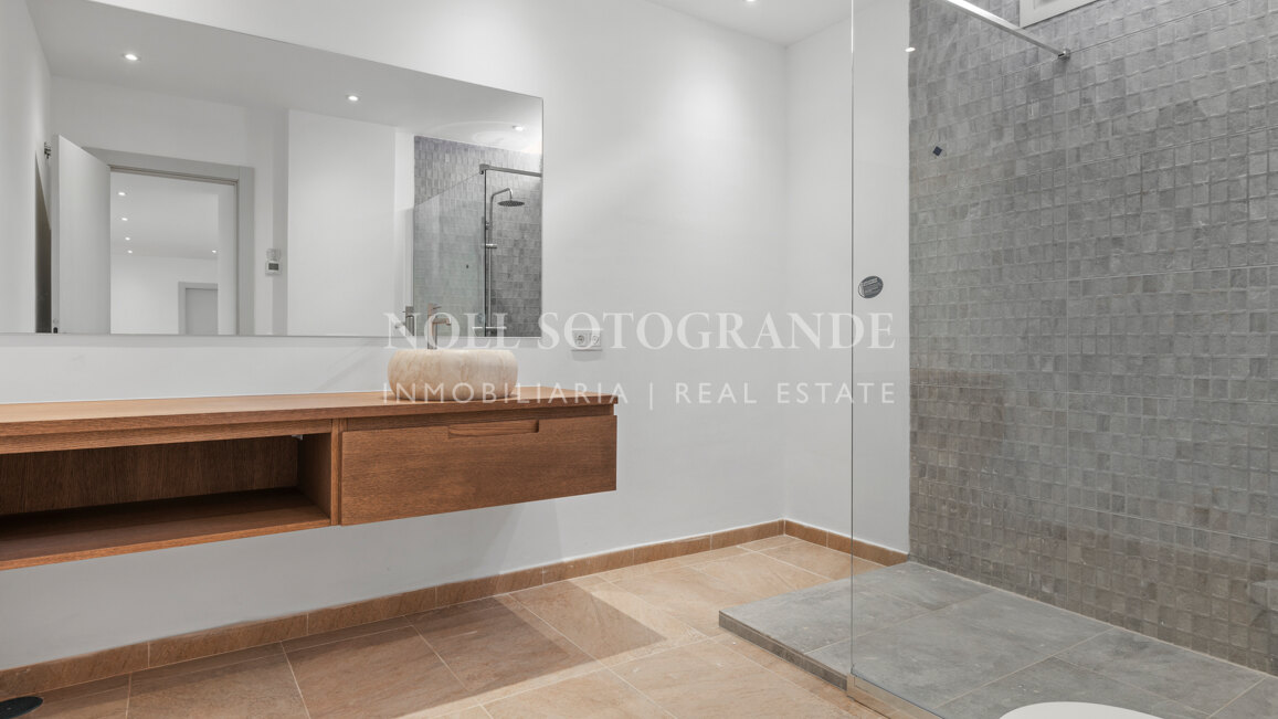 Villa en venta en San Pedro Playa, San Pedro de Alcantara