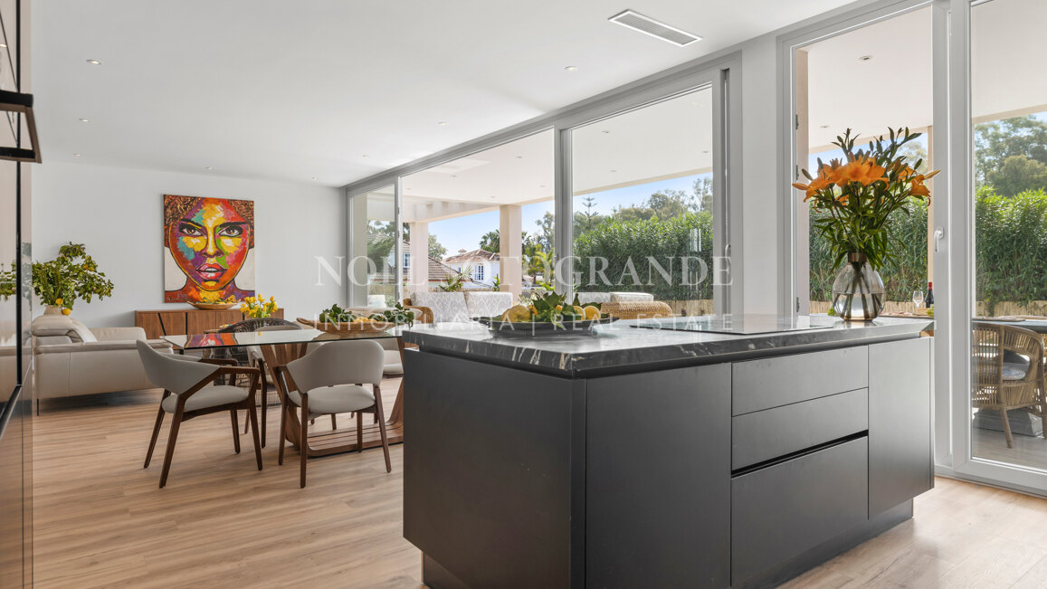 Villa en venta en San Pedro Playa, San Pedro de Alcantara