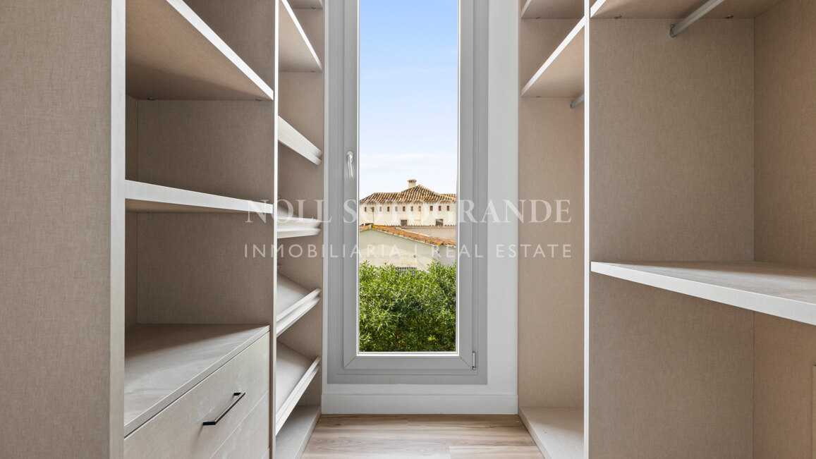 Villa en venta en San Pedro Playa, San Pedro de Alcantara