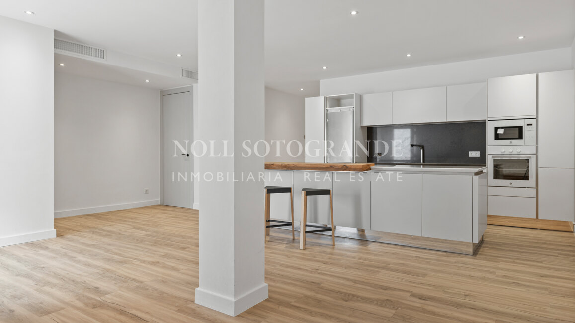 Villa en venta en San Pedro Playa, San Pedro de Alcantara