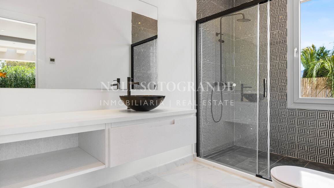 Villa en venta en San Pedro Playa, San Pedro de Alcantara