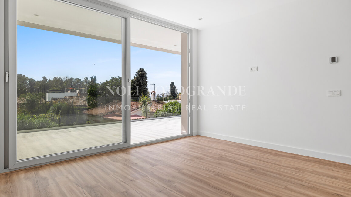 Villa en venta en San Pedro Playa, San Pedro de Alcantara