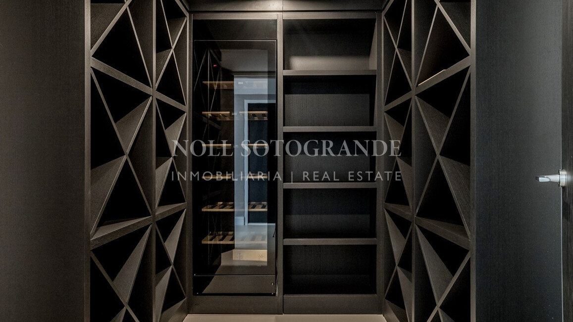 Villa for sale in Las Lomas del Marbella Club, Marbella Golden Mile