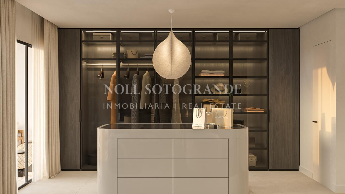 Stunning, refurbished frontline golf townhouse in La Quinta