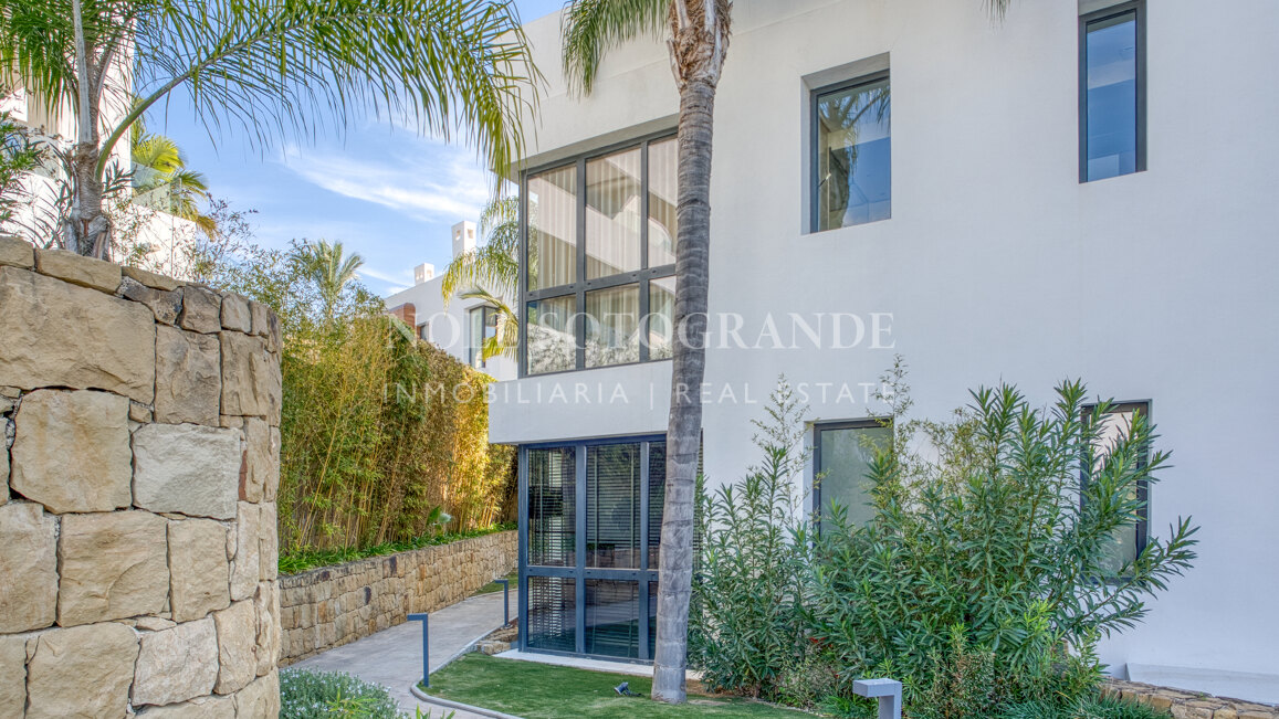 Ground Floor Duplex for sale in Reserva de Sierra Blanca, Marbella Golden Mile