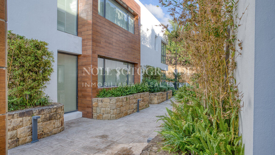 Ground Floor Duplex for sale in Reserva de Sierra Blanca, Marbella Golden Mile