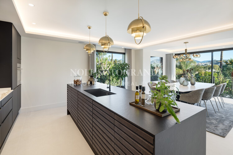 Stunning brand new 5-bedroom villa in Las Brisas, The Golf Valley of Nueva Andalucia, Marbella