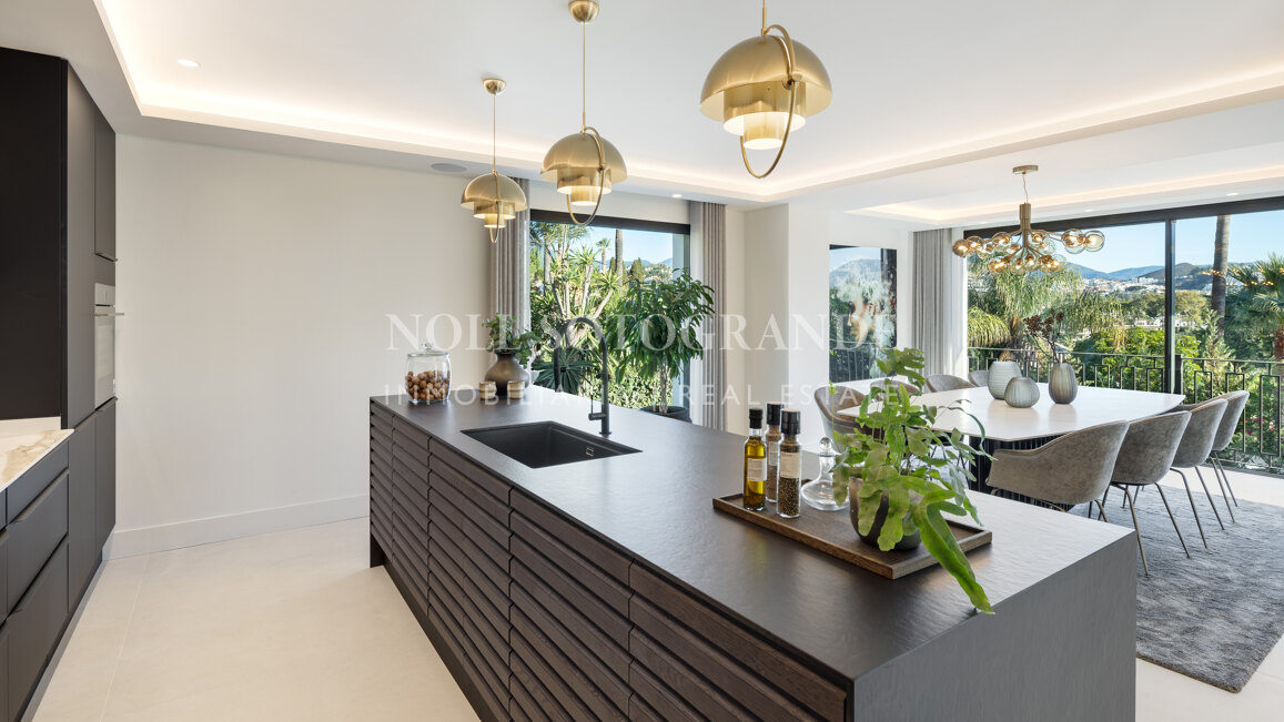 Stunning brand new 5-bedroom villa in Las Brisas, The Golf Valley of Nueva Andalucia, Marbella