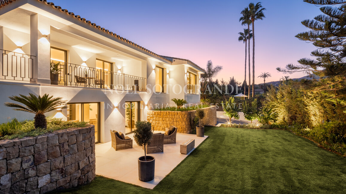 Stunning brand new 5-bedroom villa in Las Brisas, The Golf Valley of Nueva Andalucia, Marbella