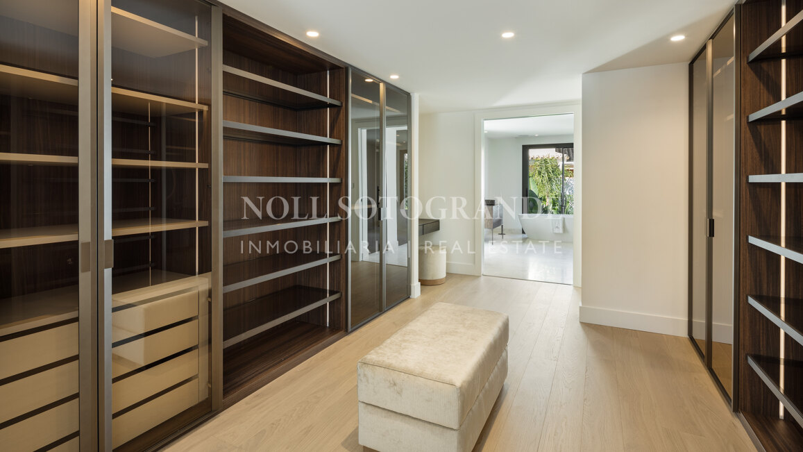 Stunning brand new 5-bedroom villa in Las Brisas, The Golf Valley of Nueva Andalucia, Marbella