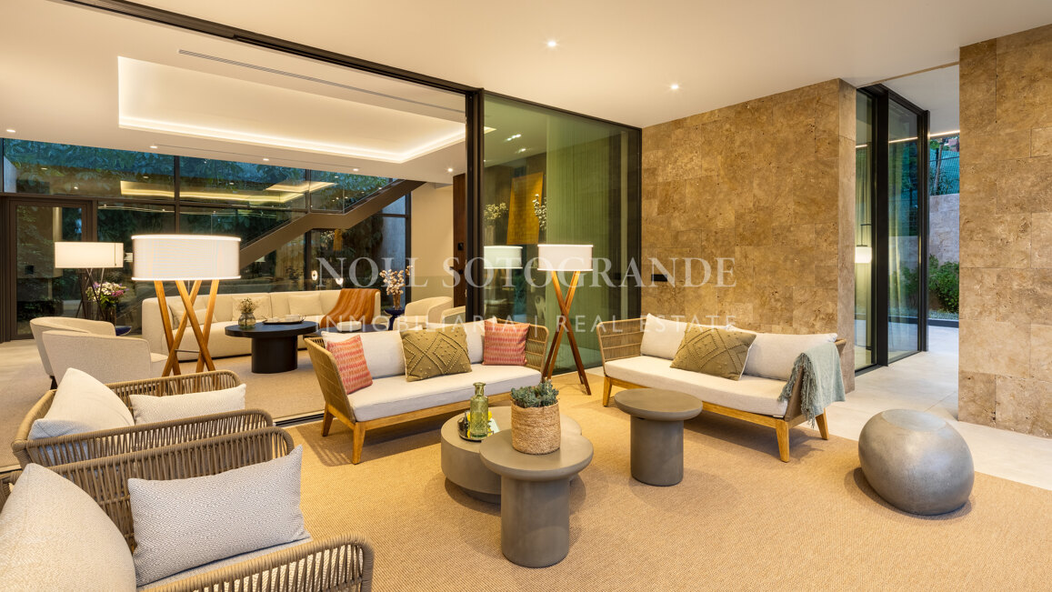 Brand new 6-bedroom golf villa in Nueva Andalucia, Marbella