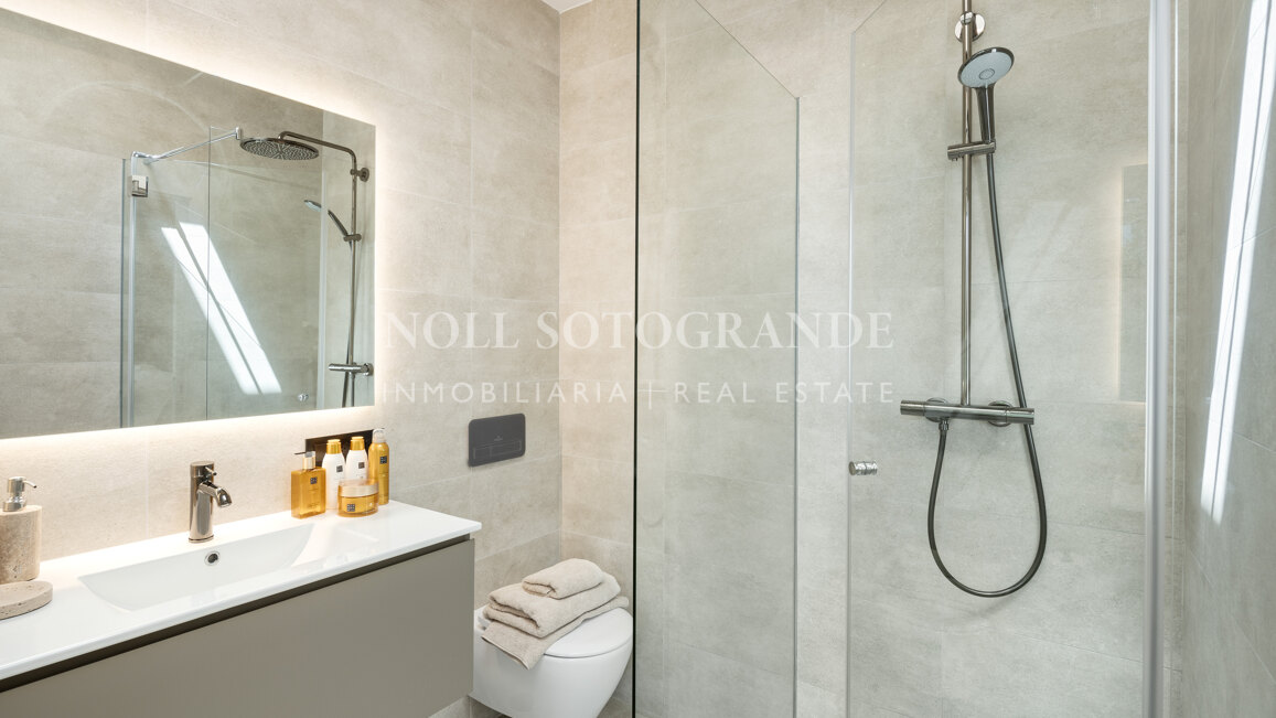 Brand new 6-bedroom golf villa in Nueva Andalucia, Marbella