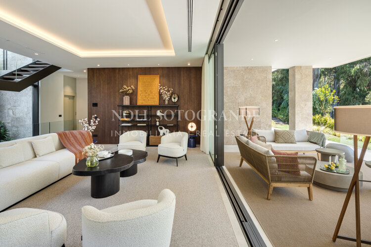 Brand new 6-bedroom golf villa in Nueva Andalucia, Marbella