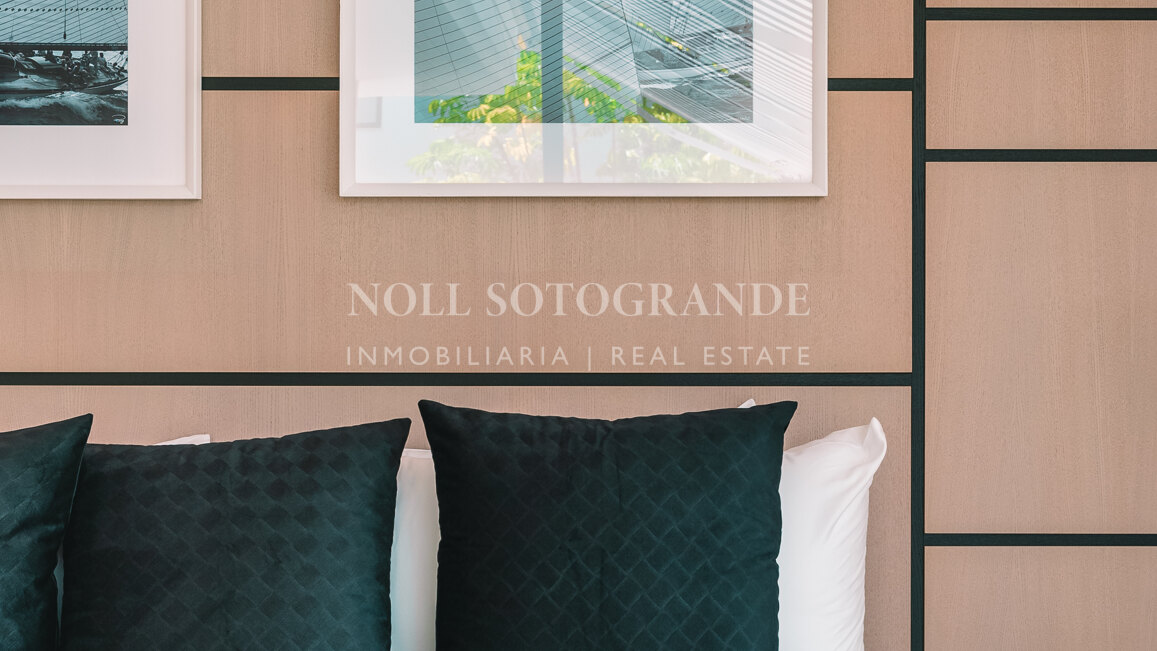 Luxury golf villa in Nueva Andalucia's Golf Valley, Marbella