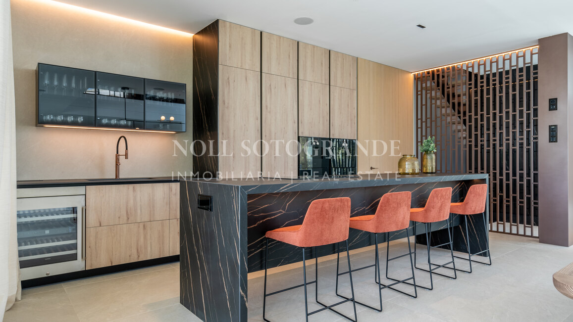 Villa for sale in Marbella Golden Mile