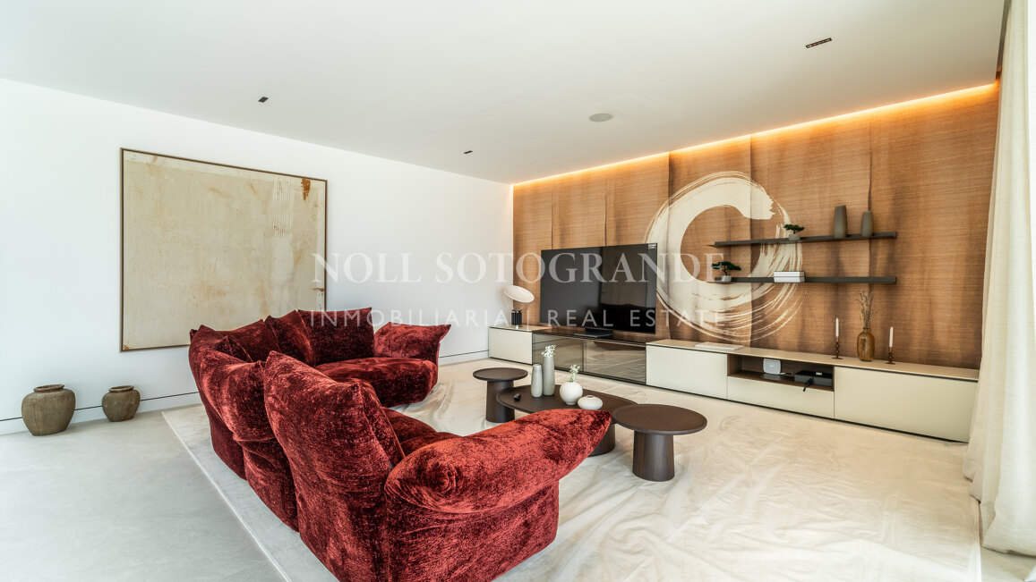 Villa for sale in Marbella Golden Mile