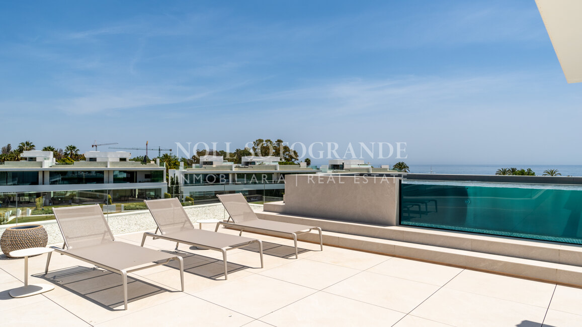 Villa for sale in Marbella Golden Mile