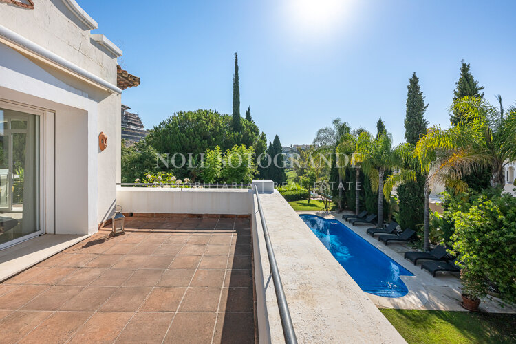 Villa zum Verkauf in La Reserva de la Quinta, Benahavis