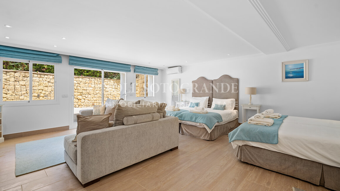 Villa zum Verkauf in La Reserva de la Quinta, Benahavis