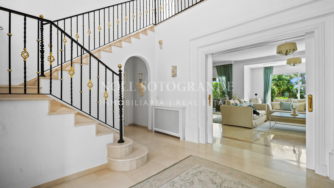 Villa zum Verkauf in La Reserva de la Quinta, Benahavis