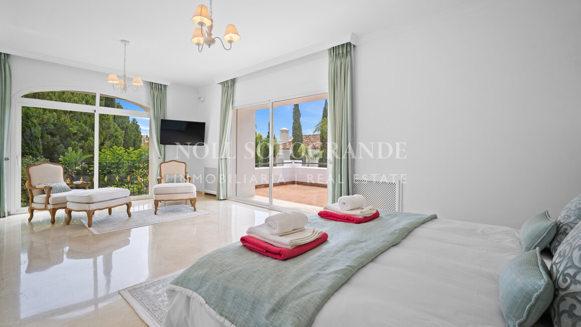 Villa zum Verkauf in La Reserva de la Quinta, Benahavis