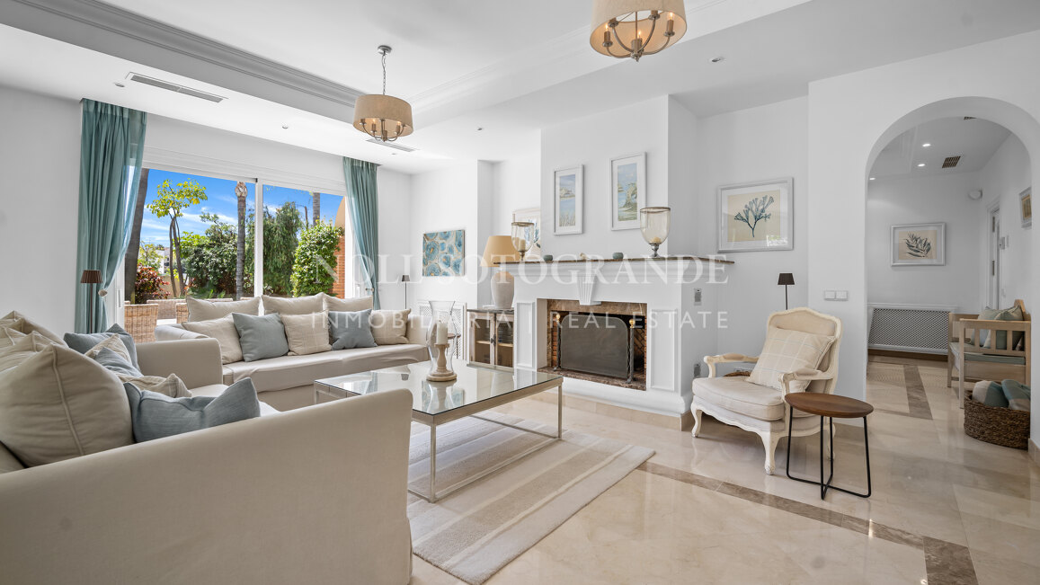 Villa zum Verkauf in La Reserva de la Quinta, Benahavis