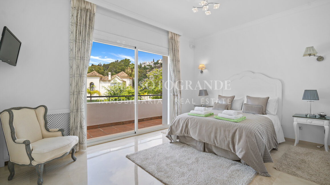 Villa zum Verkauf in La Reserva de la Quinta, Benahavis