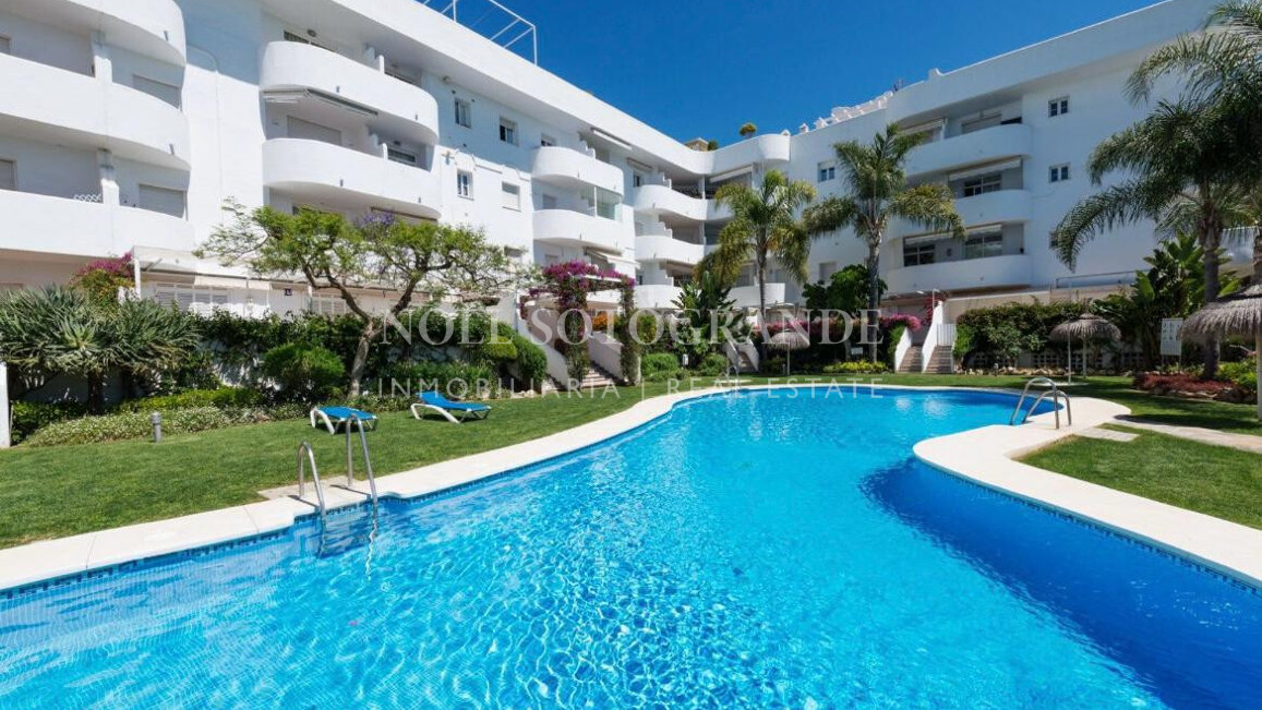 Ground Floor Apartment for sale in Marbella Real, Marbella Golden Mile