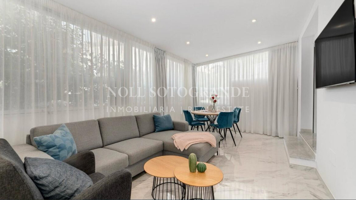 Ground Floor Apartment for sale in Marbella Real, Marbella Golden Mile