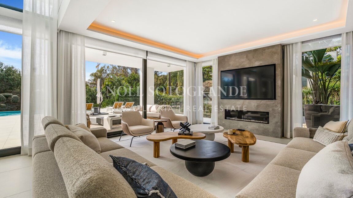 Villa for sale in Altos de Salamanca, Marbella Golden Mile