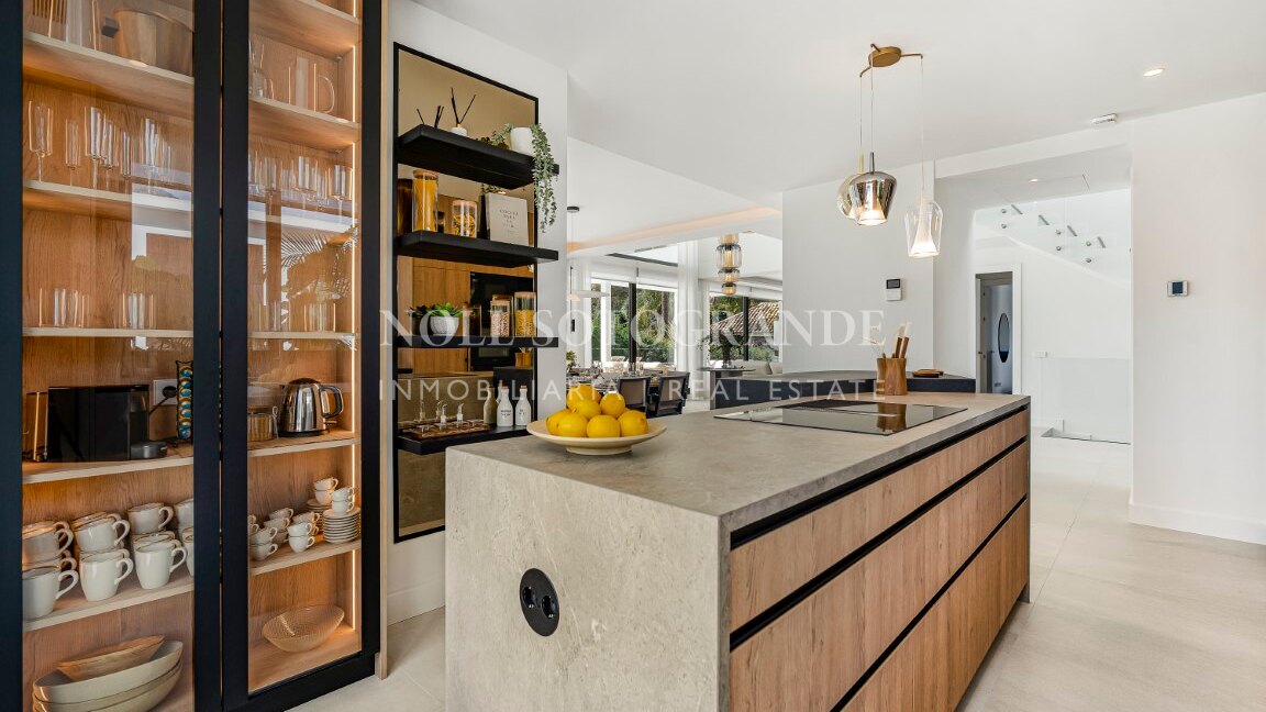 Villa for sale in Altos de Salamanca, Marbella Golden Mile