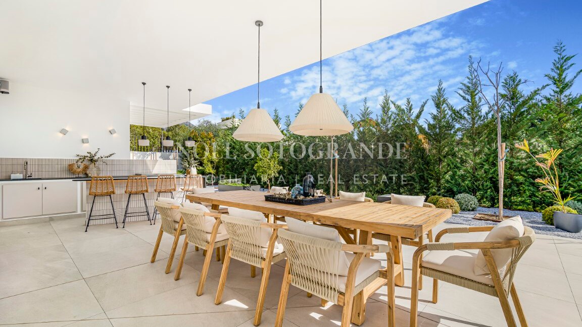 Villa for sale in Altos de Salamanca, Marbella Golden Mile