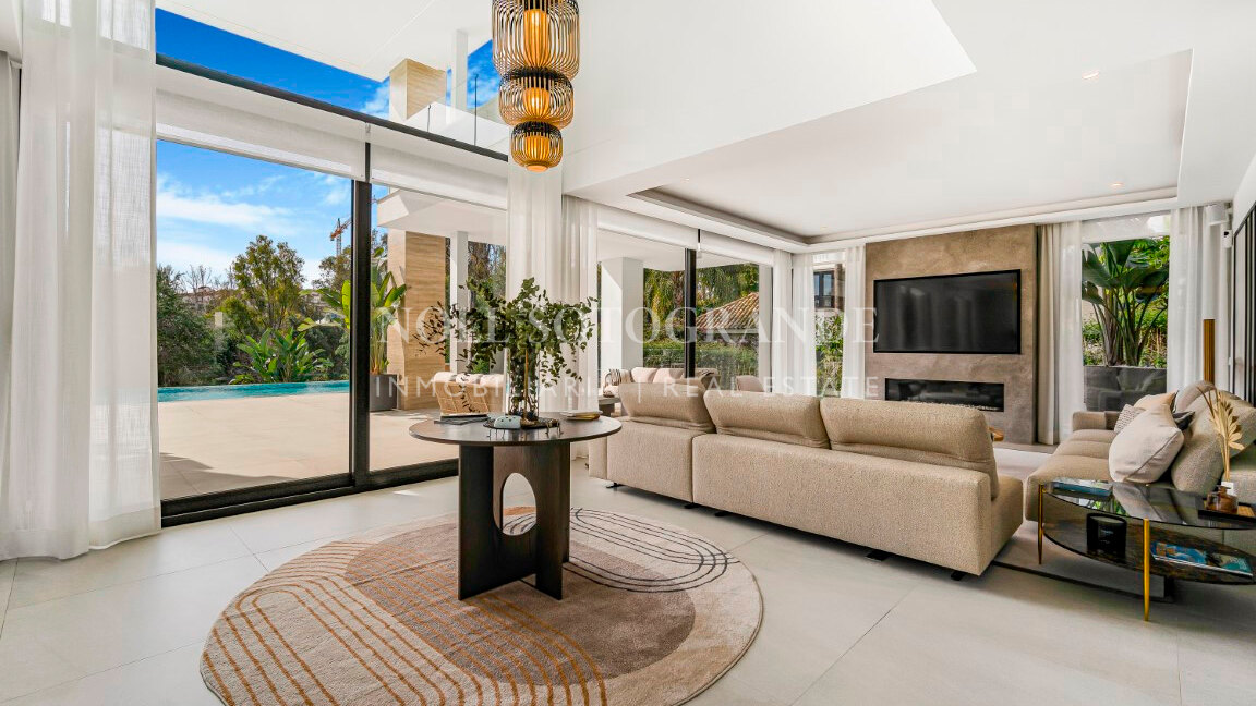 Villa for sale in Altos de Salamanca, Marbella Golden Mile