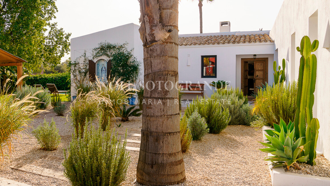 Villa for sale in Guadalmina Alta, San Pedro de Alcantara