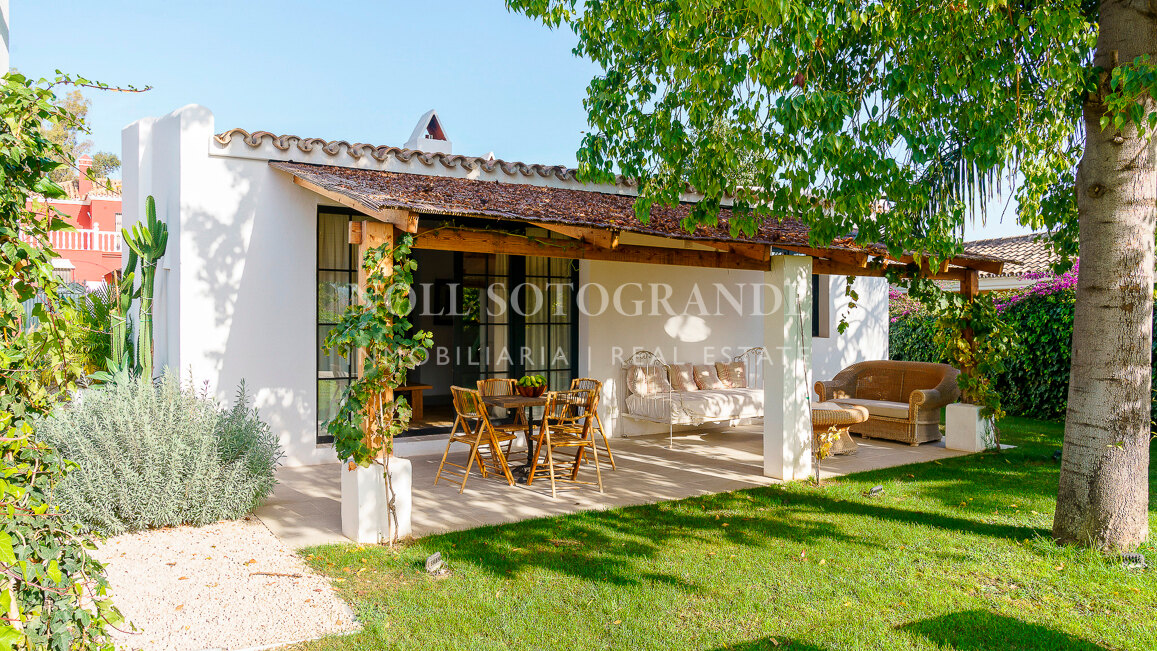 Villa for sale in Guadalmina Alta, San Pedro de Alcantara