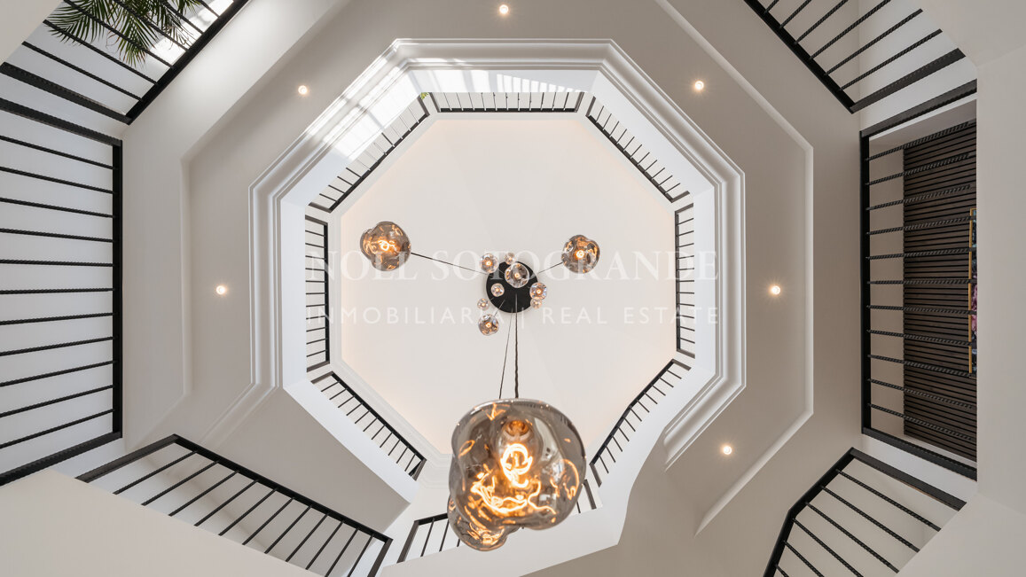 Villa zum Verkauf in Los Flamingos, Benahavis